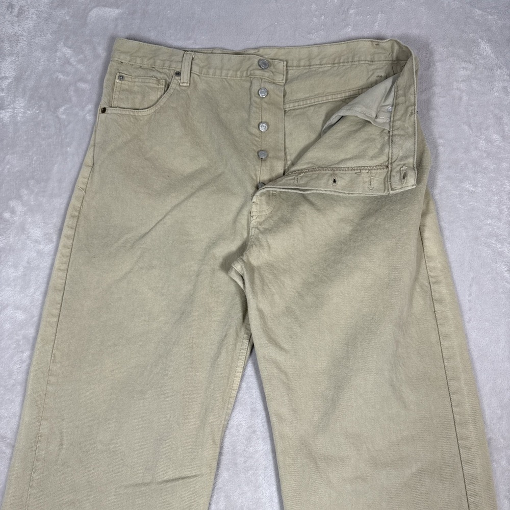 Vintage Levi's 501 Button Fly USA Made 2000 Men's Size 38X30 Beige Color (36X29)